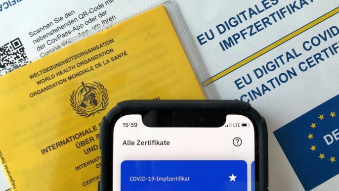 Bei uns erhältlich: Digitaler Impfnachweis - Johannes-Apotheke Gröbenzell